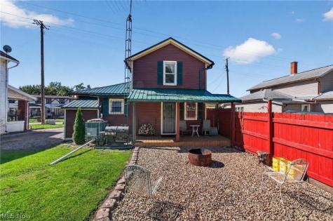 922 1st Street NE Massillon OH 44646