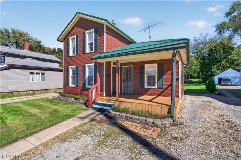 922 1st Street NE Massillon OH 44646