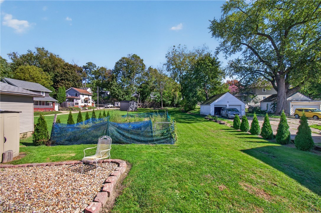 922 1st Street NE Massillon OH 44646