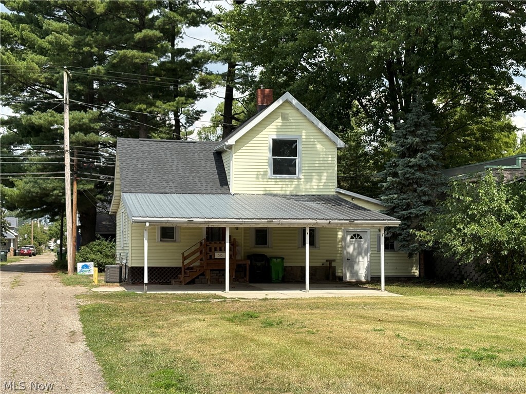 515 E 3rd Street Dover OH 44622