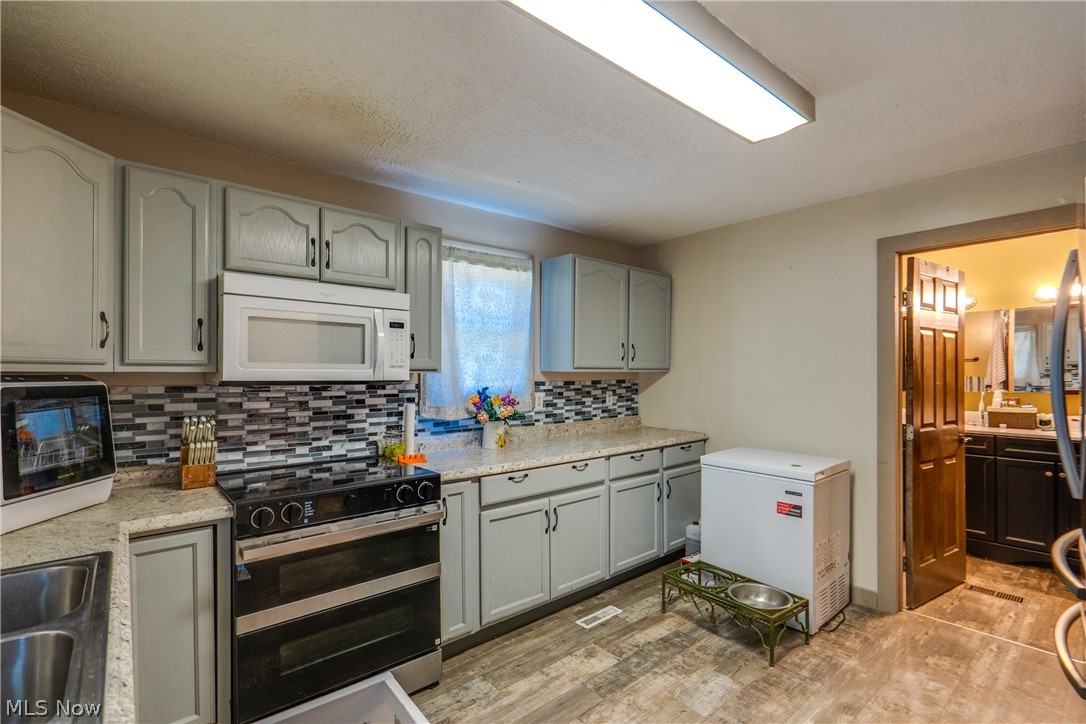 202 S Market Street Shreve OH 44676