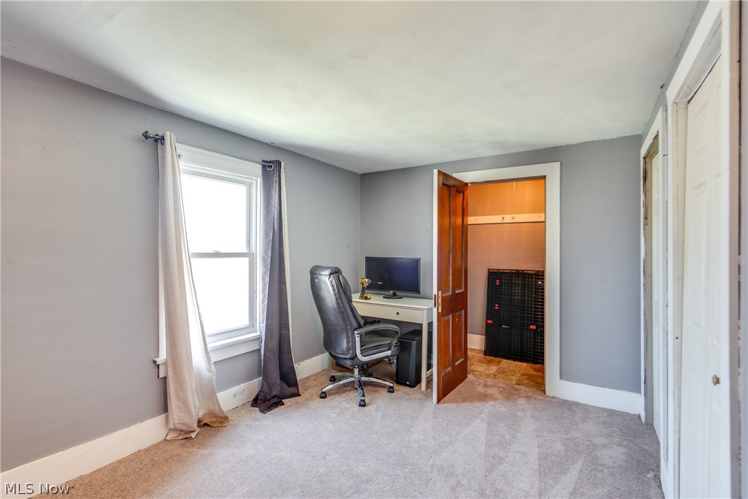 202 S Market Street Shreve OH 44676