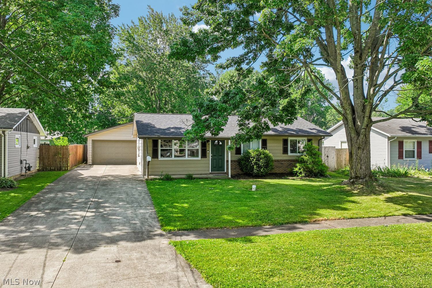 701 Denison Avenue Elyria OH 44035