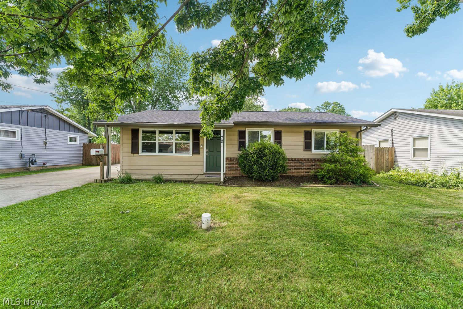 701 Denison Avenue Elyria OH 44035