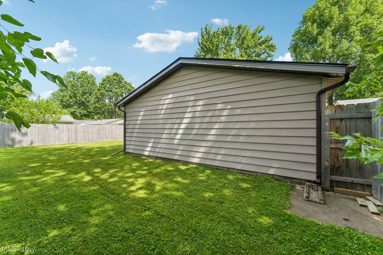 701 Denison Avenue Elyria OH 44035