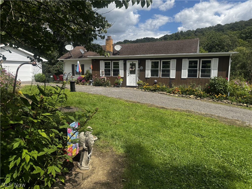 1041 Township Road 371 Toronto OH 43964