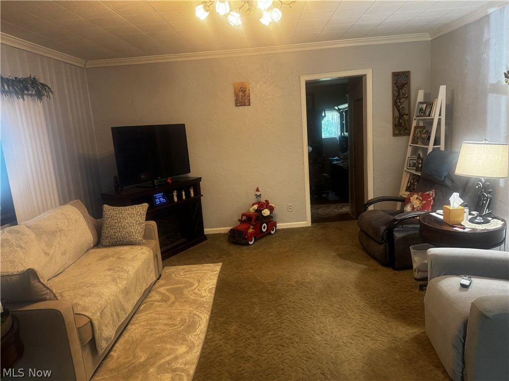 1041 Township Road 371 Toronto OH 43964