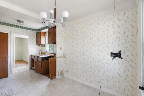 1405 Washington Boulevard Mayfield Heights OH 44124