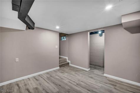 4735 Lawrence Avenue Garfield Heights OH 44125