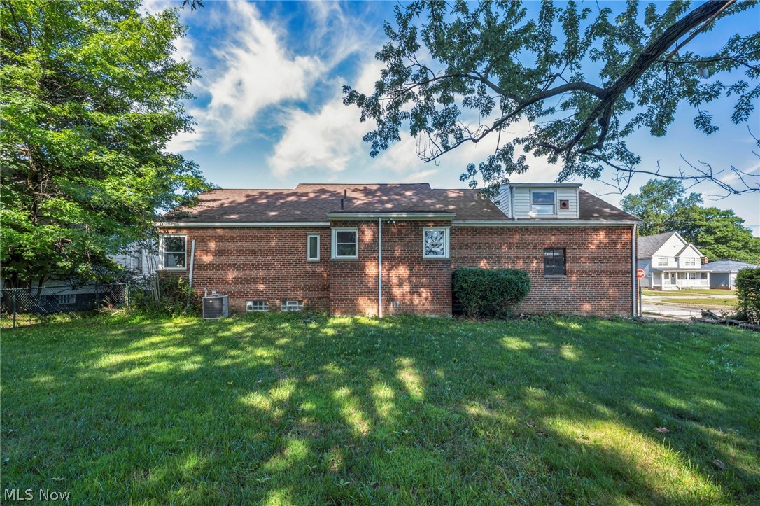 4735 Lawrence Avenue Garfield Heights OH 44125