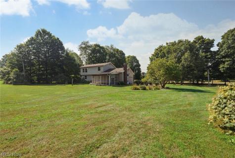 2652 Blake Road Wadsworth OH 44281
