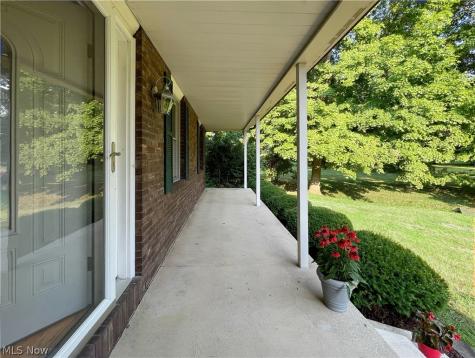 2652 Blake Road Wadsworth OH 44281
