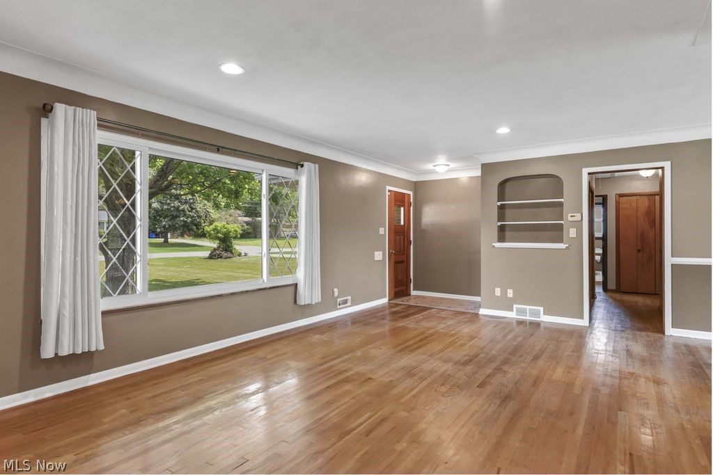 8756 Royalhaven Drive North Royalton OH 44133