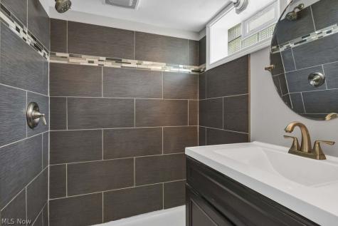 8756 Royalhaven Drive North Royalton OH 44133