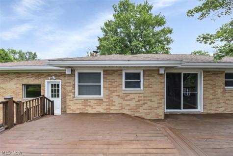8756 Royalhaven Drive North Royalton OH 44133