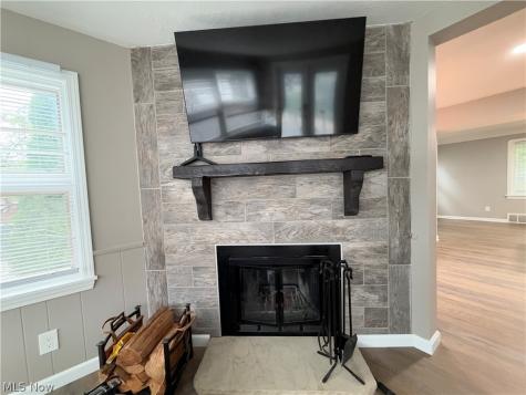 90 E 207th Street Euclid OH 44123