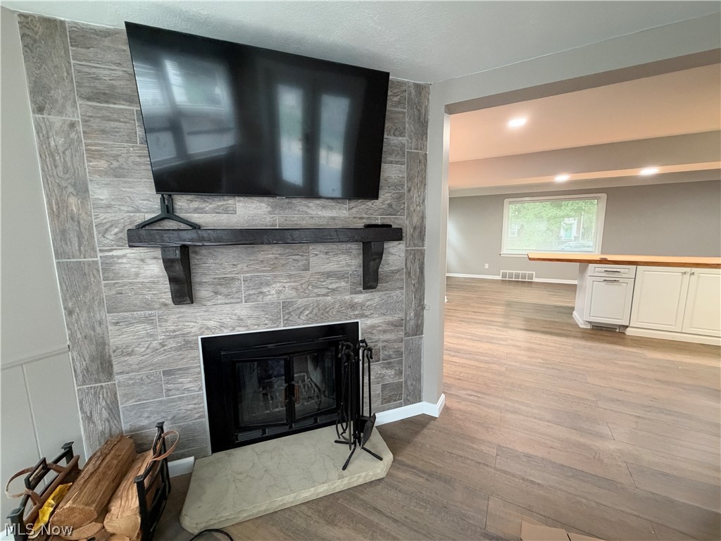 90 E 207th Street Euclid OH 44123