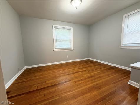 90 E 207th Street Euclid OH 44123