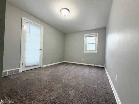 90 E 207th Street Euclid OH 44123