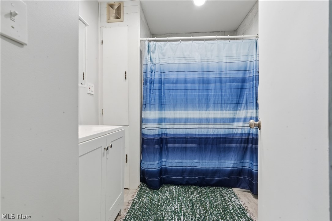 829 Lake Drive Ashland OH 44805