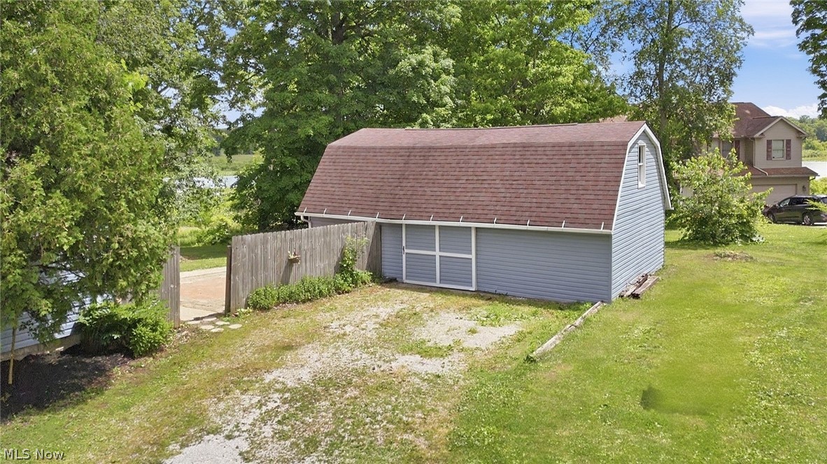 829 Lake Drive Ashland OH 44805
