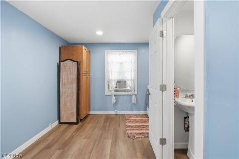 829 Lake Drive Ashland OH 44805