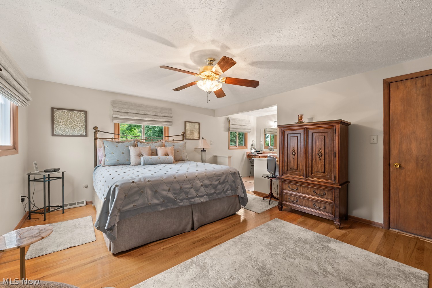 6501 Bayberry Drive Seven Hills OH 44131
