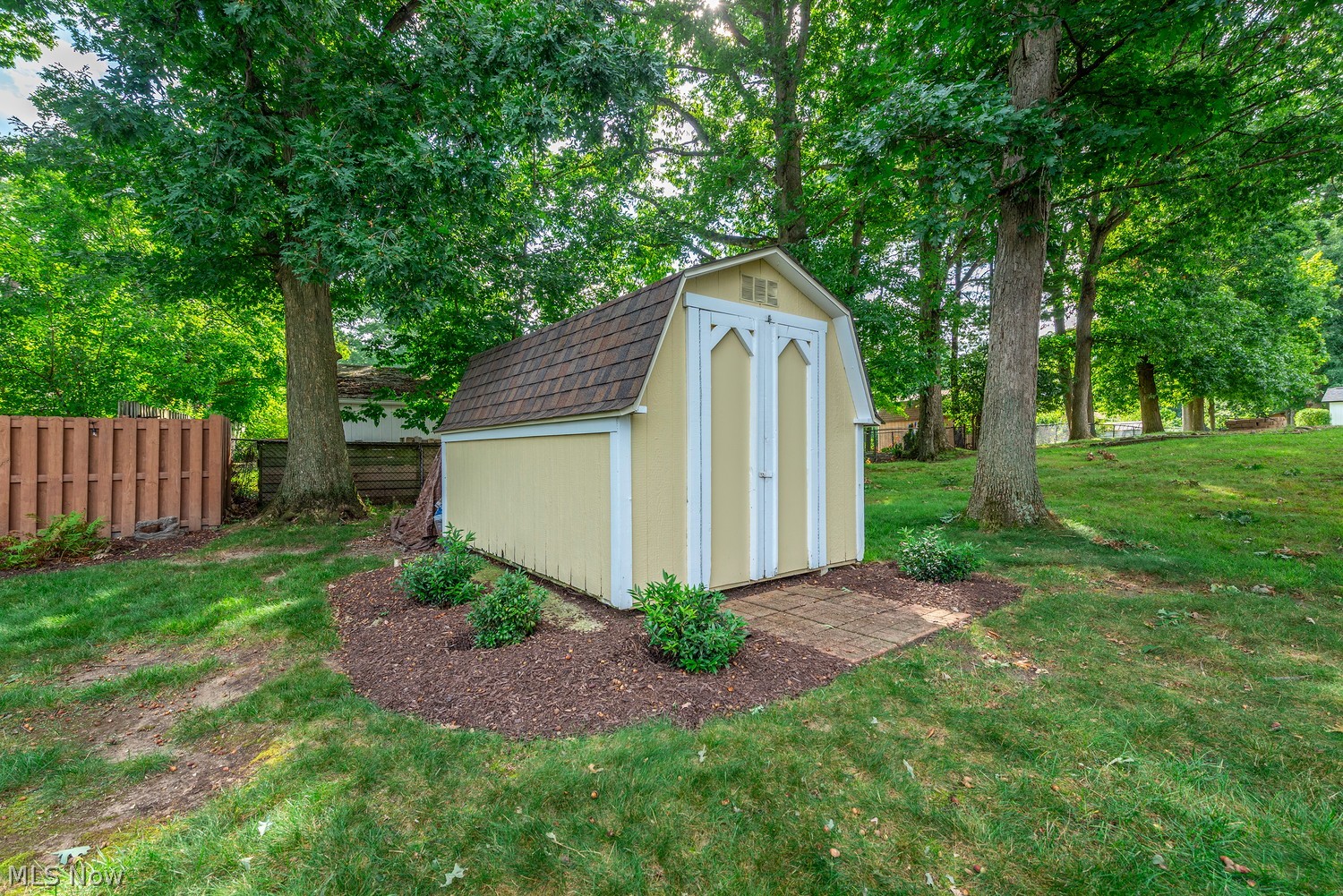 6501 Bayberry Drive Seven Hills OH 44131