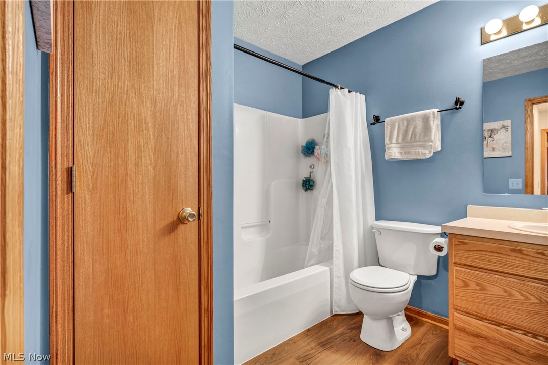 5704 Halwick Drive Ravenna OH 44266