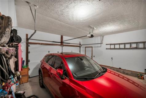 5704 Halwick Drive Ravenna OH 44266
