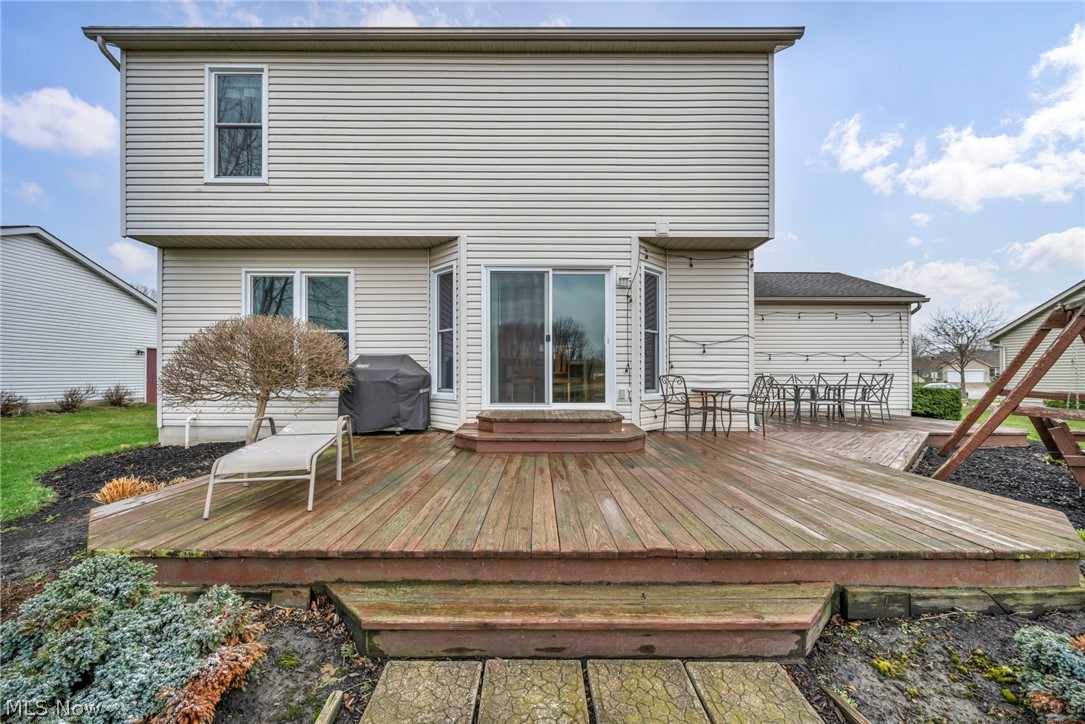 5704 Halwick Drive Ravenna OH 44266