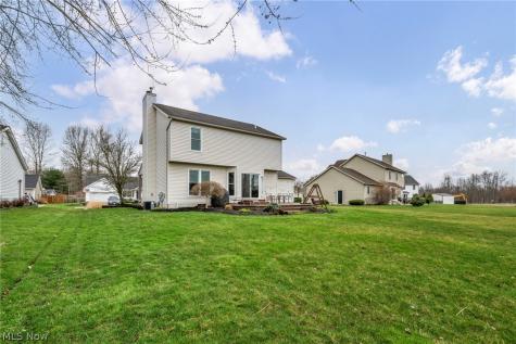 5704 Halwick Drive Ravenna OH 44266