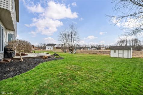 5704 Halwick Drive Ravenna OH 44266