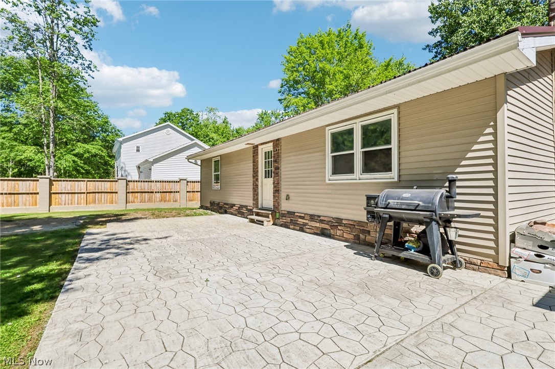 2960 Rome Rock Creek Road Rock Creek OH 44084