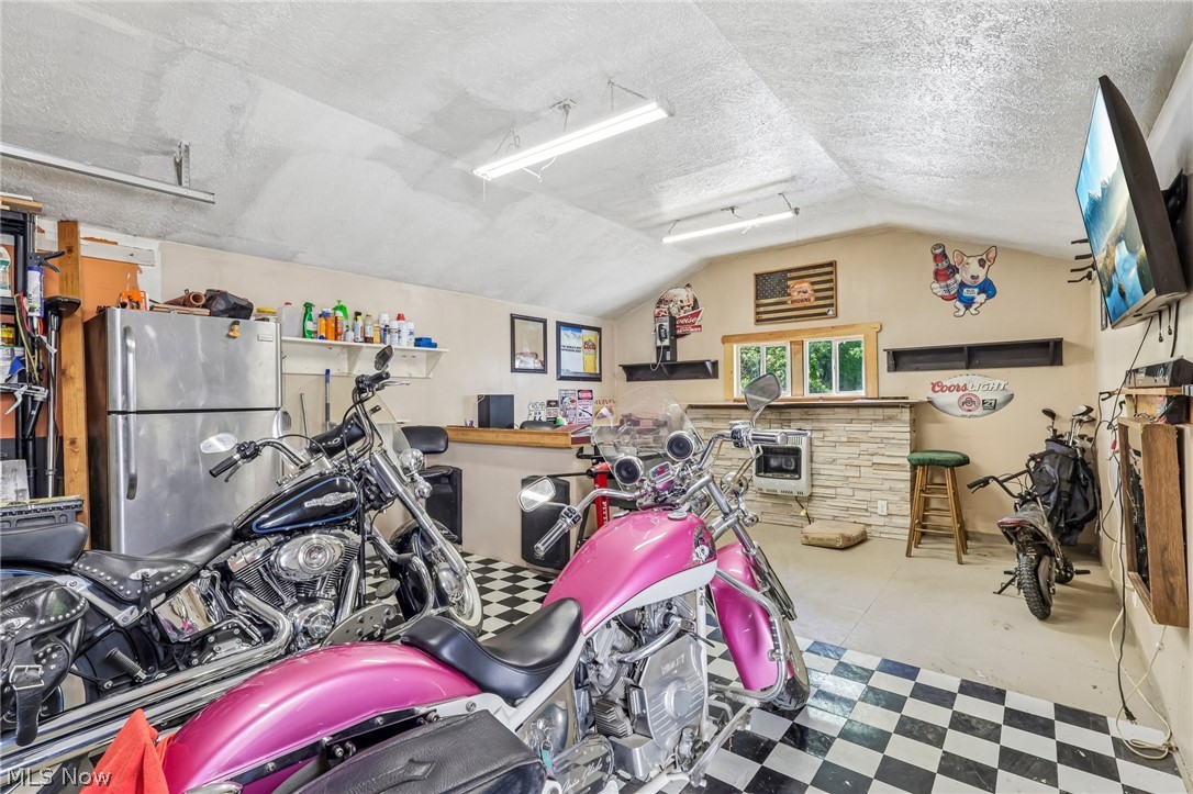2960 Rome Rock Creek Road Rock Creek OH 44084
