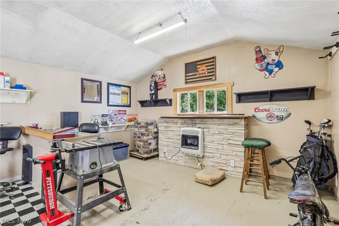 2960 Rome Rock Creek Road Rock Creek OH 44084