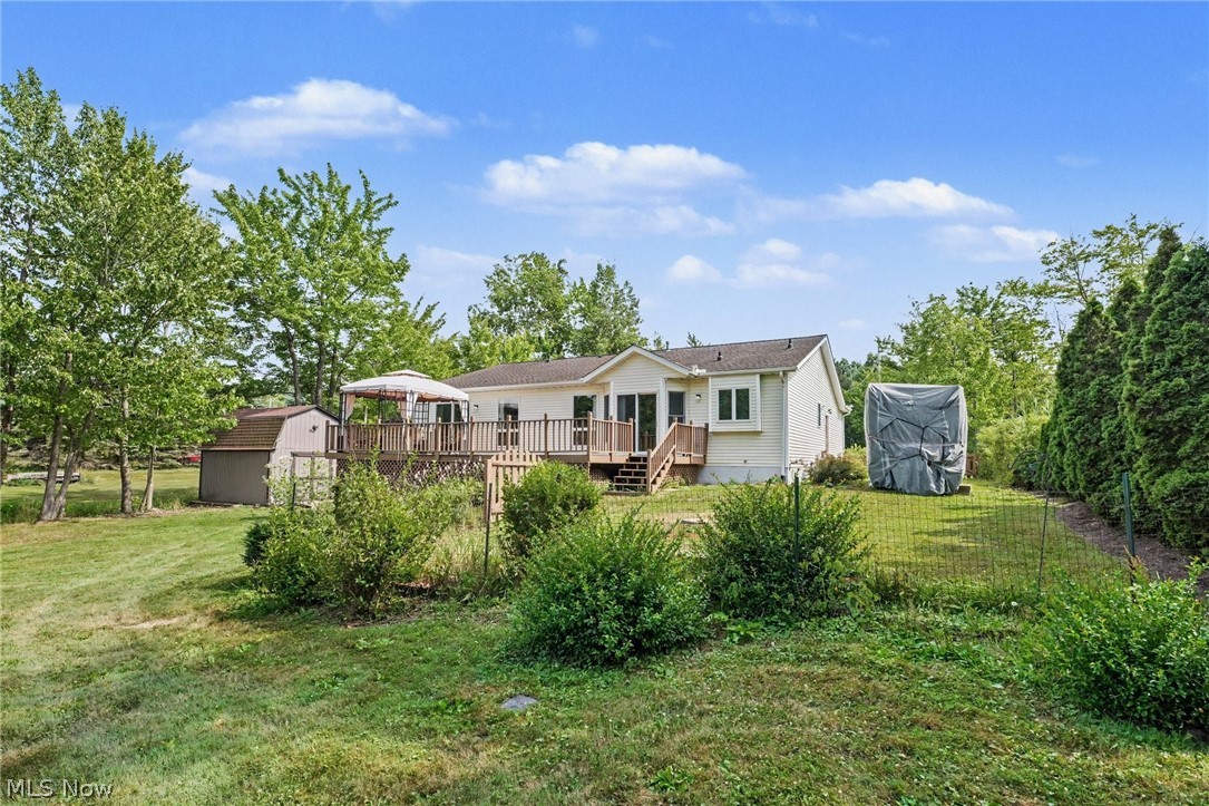 13874 Radcliffe Road Leroy OH 44077