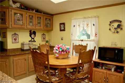 4992 Doylestown Road Creston OH 44217