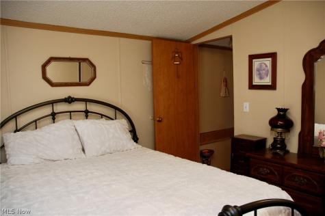 4992 Doylestown Road Creston OH 44217
