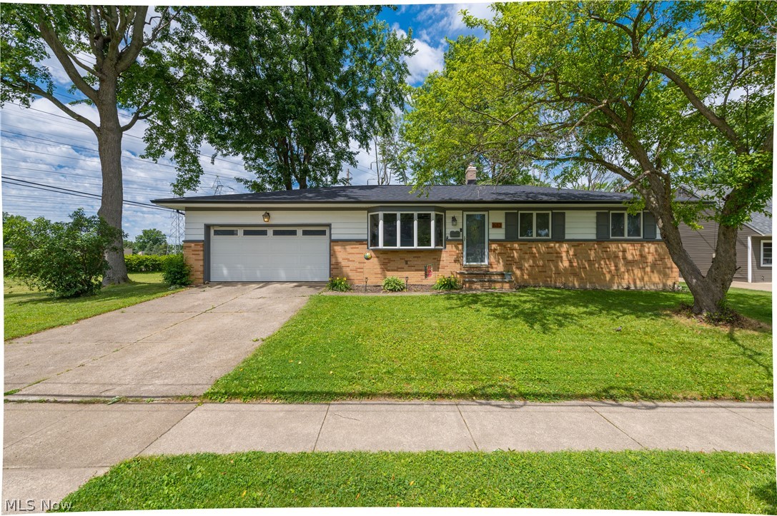 632 Woodmere Drive Berea OH 44017