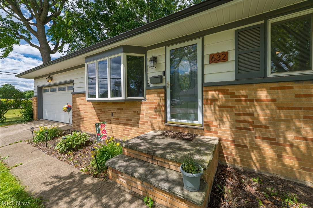632 Woodmere Drive Berea OH 44017