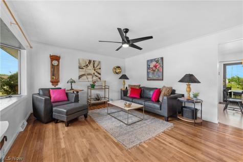 632 Woodmere Drive Berea OH 44017
