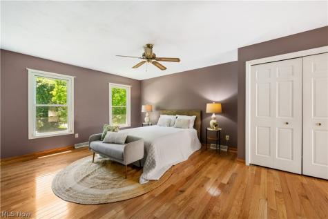 1545 Woodlake Boulevard Stow OH 44224