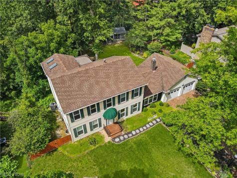 1545 Woodlake Boulevard Stow OH 44224