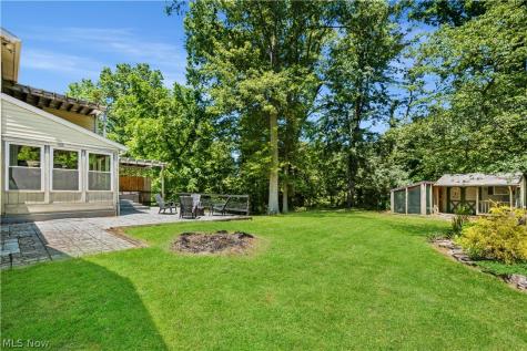 1545 Woodlake Boulevard Stow OH 44224