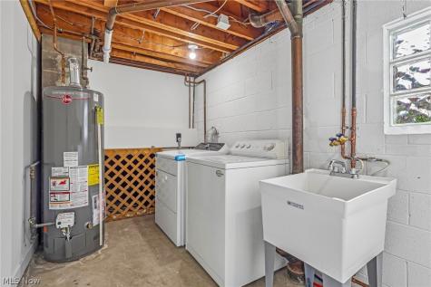 6305 Meadowbrook Drive Mentor OH 44060