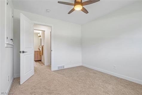 6305 Meadowbrook Drive Mentor OH 44060