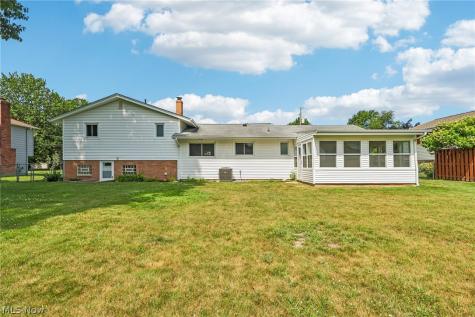 6305 Meadowbrook Drive Mentor OH 44060