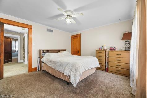 2144 Ridgewood Avenue Alliance OH 44601