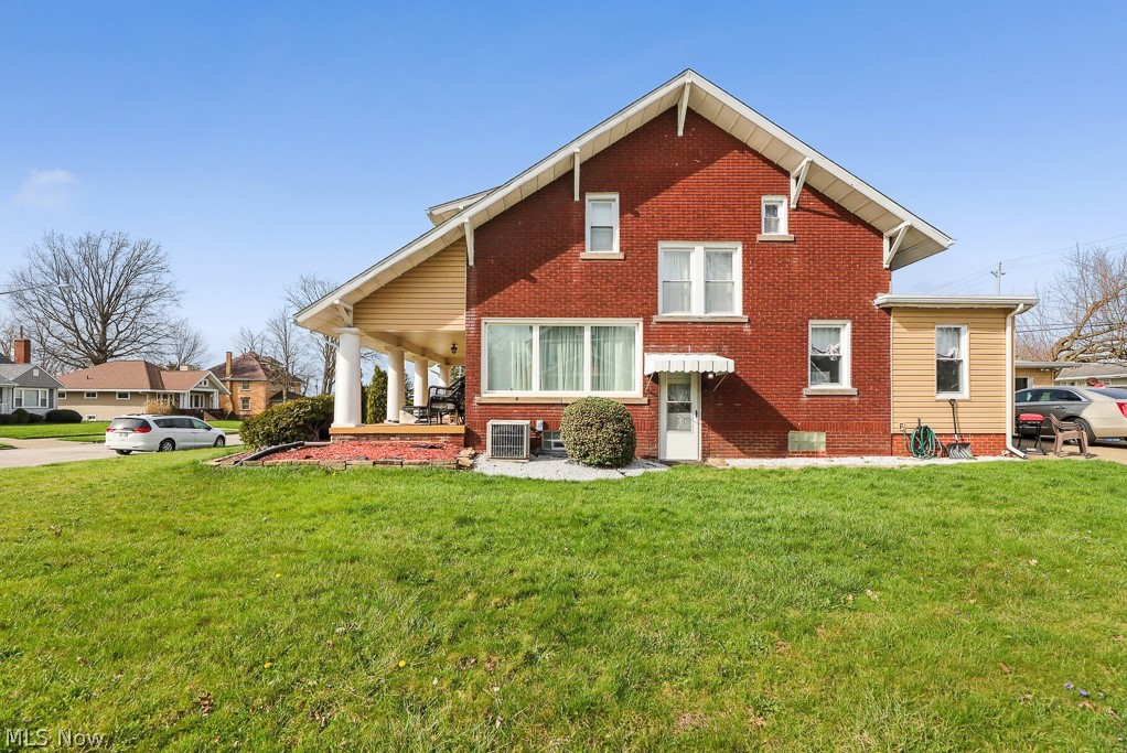 2144 Ridgewood Avenue Alliance OH 44601